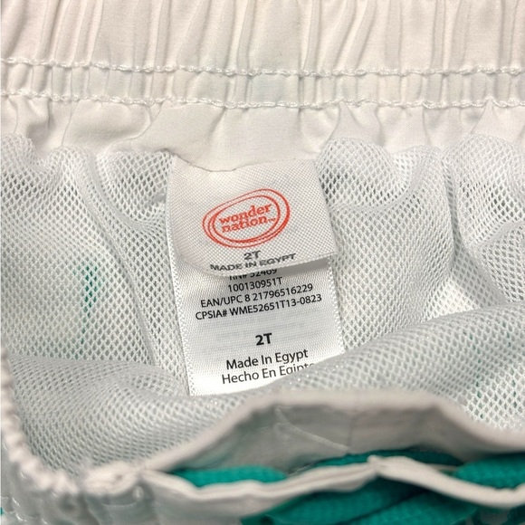 Set of 2T Wonder Nation & Carter’s Swim Shorts. Exlt cndtn. 15% off w 2+ bundle - Picture 3 of 7